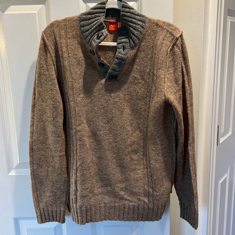 Hugo Boss Orange Label wool sweater in excellent condition